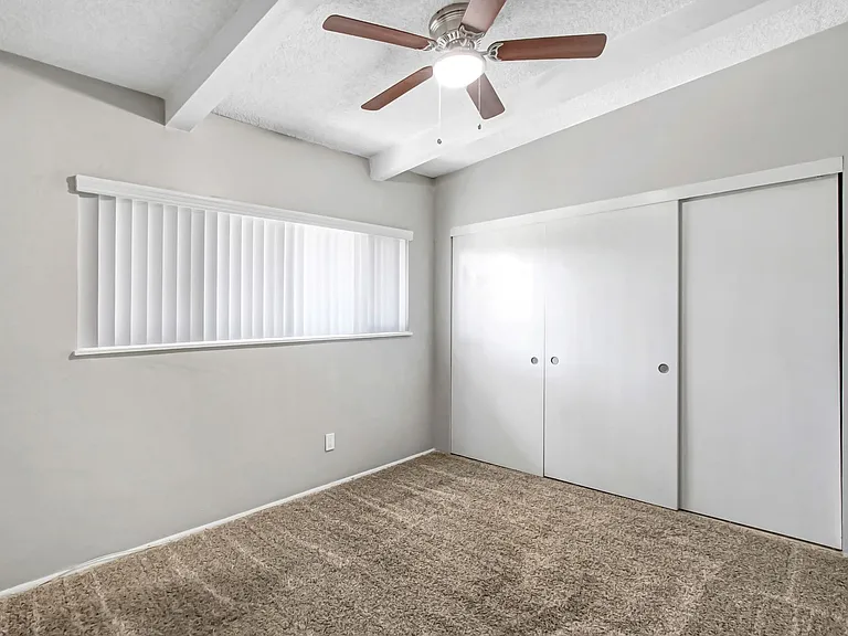 Stillman Apartments — Photo 9