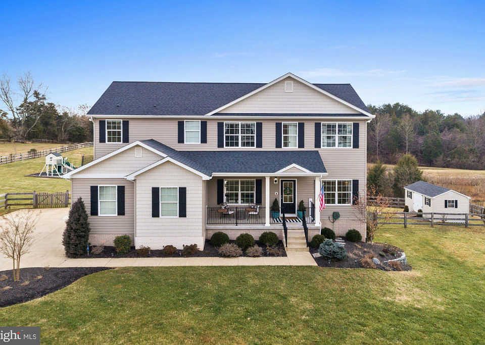 1st image of 7031 Sycamore Springs Dr
