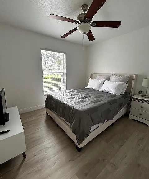 13647 Yarmouth Ct — Photo 11