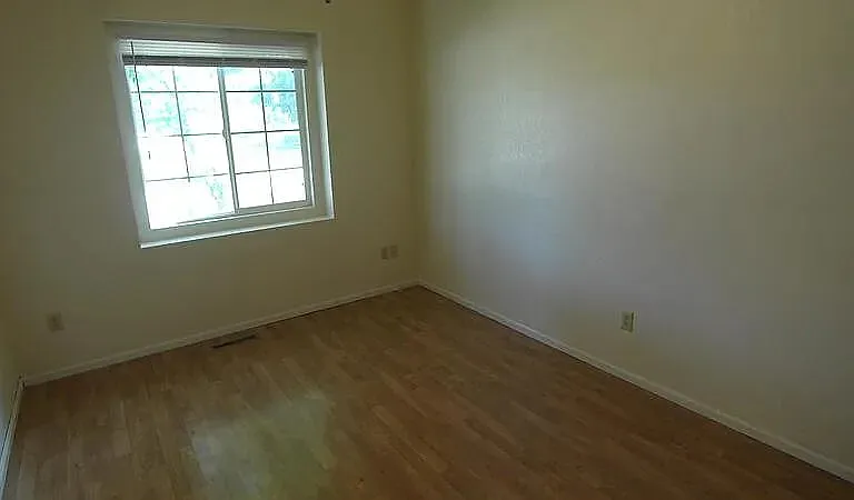 4787 Sunvalley Dr — Photo 10
