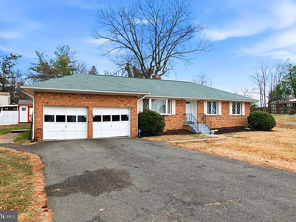 3rd image of 3723 Munson Rd