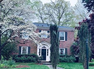 2709 Bedford Ave, Raleigh, NC 27607