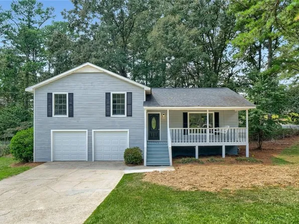 6831 Cedar Dr, Riverdale, GA 30296