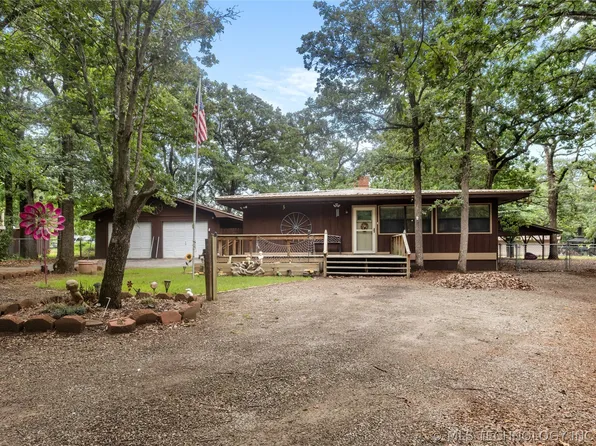 114581 Castaway Ct, Eufaula, OK 74432