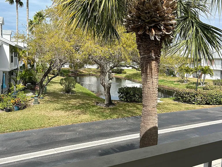 177 Sun Isle Cir — Photo 25