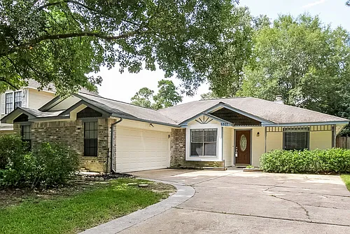 5207 Village Springs Dr Photo 1