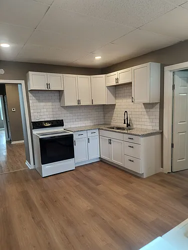 904 Walnut St #1 Photo 1