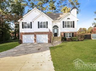 130 Pecan Ridge Dr, Fayetteville, GA 30215