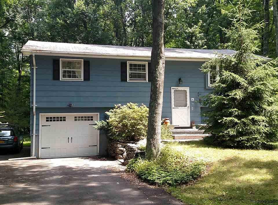 1st image of 6 Woodland Dr