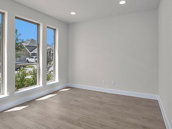 5th image of 21223 Palm Arbor Dr