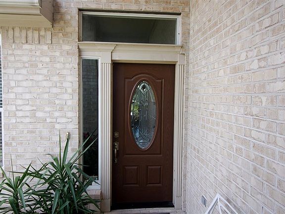 5th image of 312 Marina Oaks Ct
