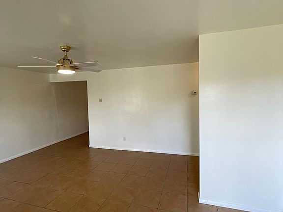 2nd image of 5047 Sterling Ct