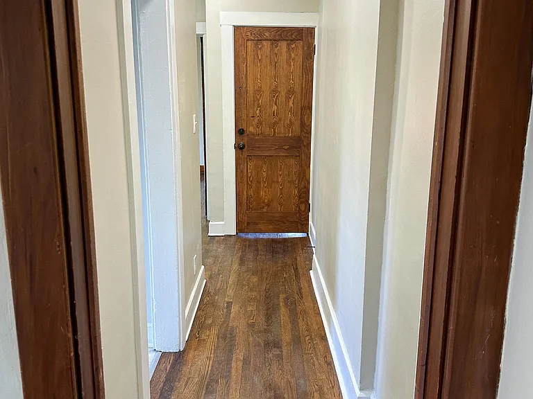 840 W Indianola Ave #1 — Photo 9