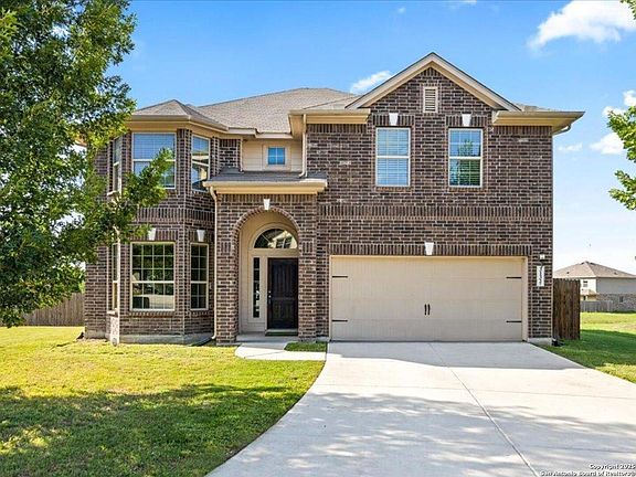 2nd image of 3132 Birch Bend