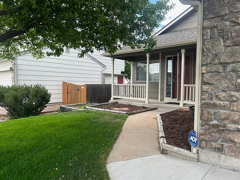 11248 W Progress Ave — Photo 2