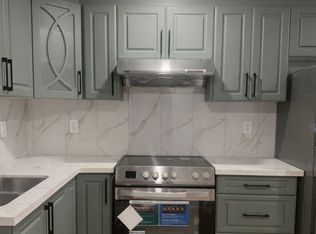 25 Delport Close, Brampton, ON L6P3T2