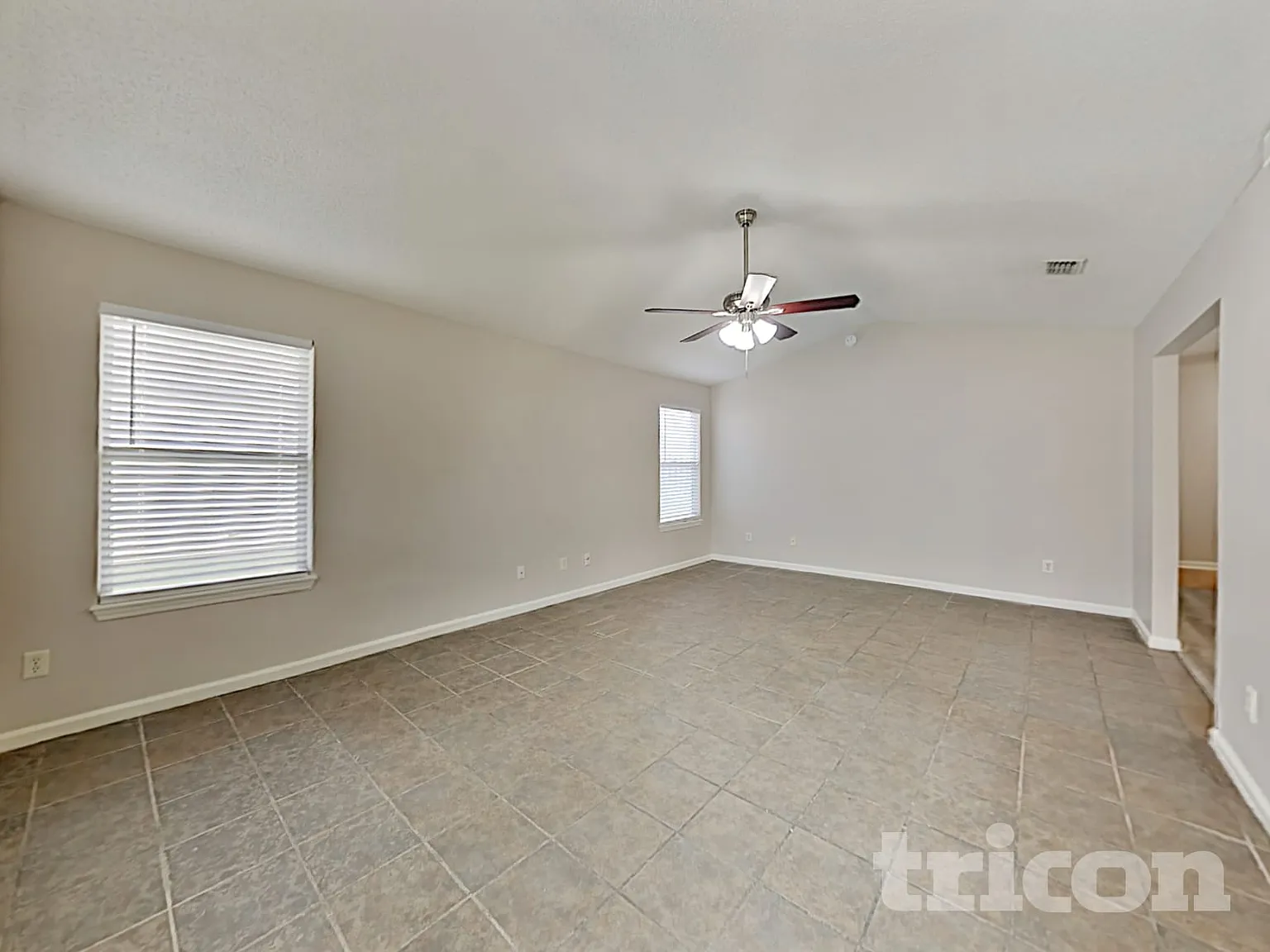 5357 Tessa Terrace Jacksonville FL — Photo 4
