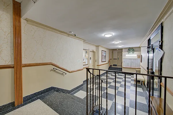 Sold by Benjamin Realty Since 1980 | media 25