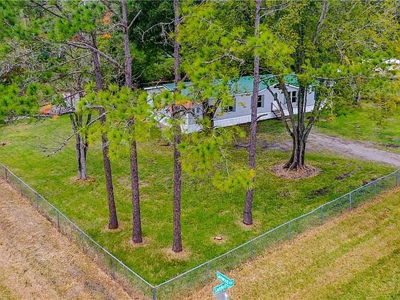 4th image of 6031 Saddletree Dr