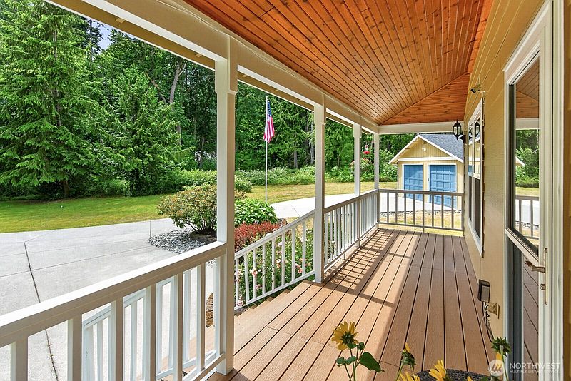 5th image of 3023 S Camano Drive