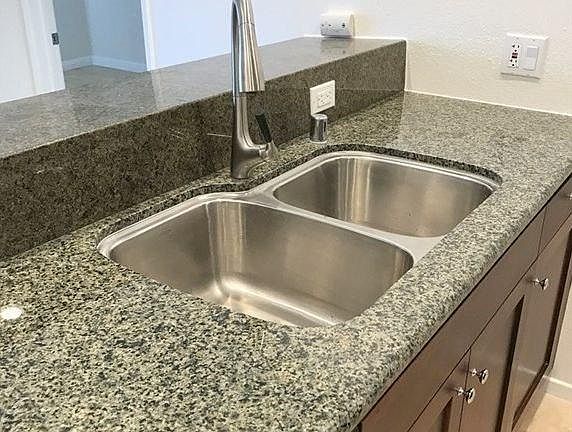 5th image of 20253 Keswick St APT 127