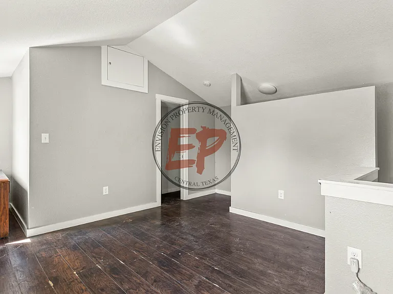 516 N 31st St #1 — Photo 7