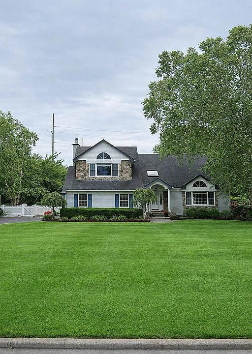 24 Deer Run — exterior photo