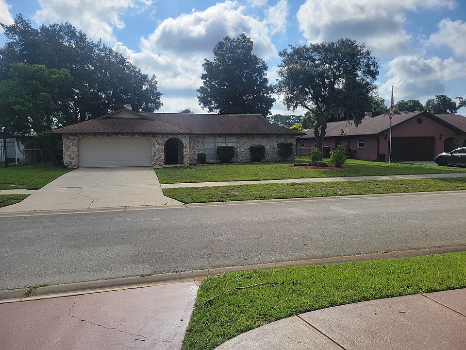 1st image of 370 Tonka Dr
