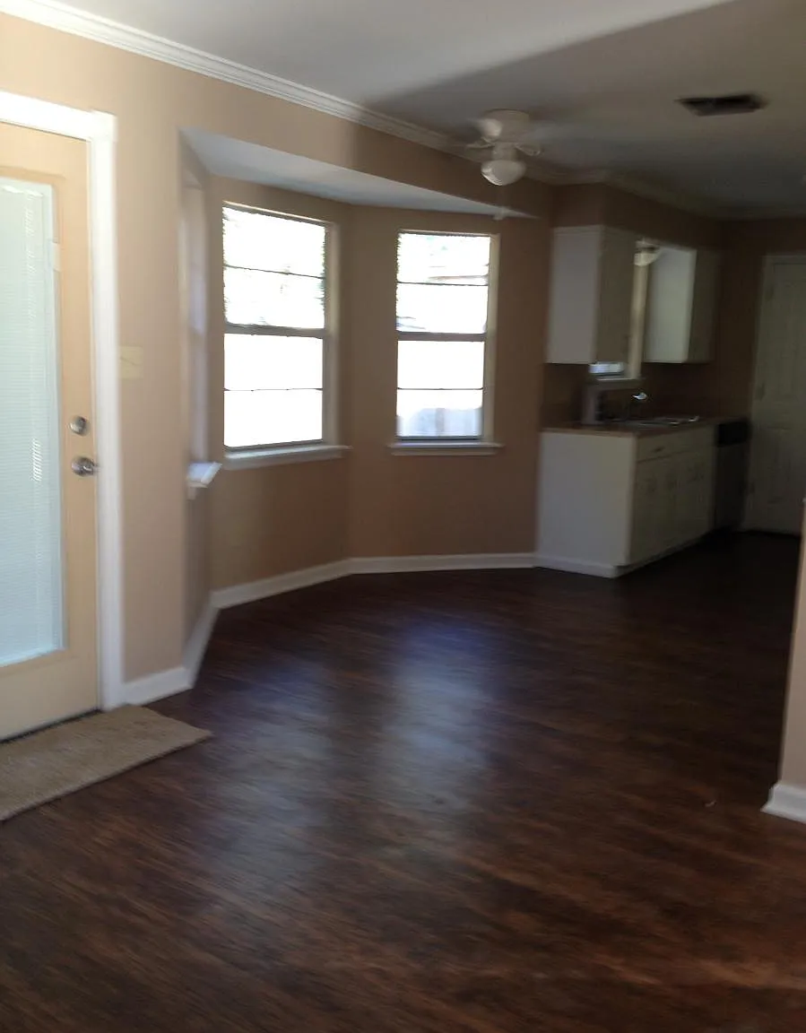 205 Timothy Drive — Photo 4