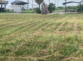 876 S Jacks Rd, Crystal Beach, TX 77650