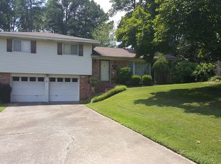 7810 Briarwood Cir, Little Rock, AR 72205