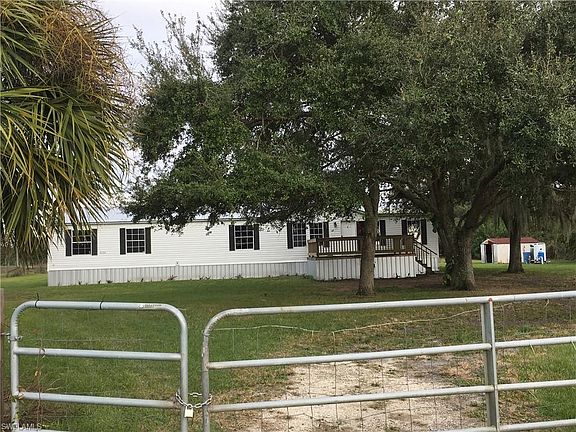 3rd image of 525 N Arboleda St