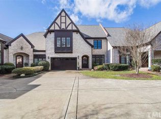 1324 Queensferry Rd, Cary, NC 27511