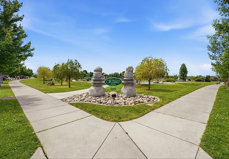 21806 E Indiana Ave #202 — Photo 48
