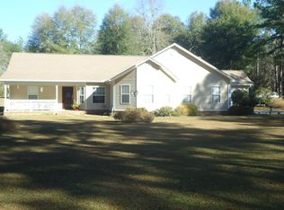 6072 Blue Springs Rd, Greenwood, FL 32443