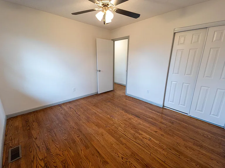 9707 Willowwood Way — Photo 10