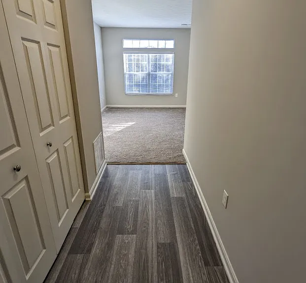 Spinnaker Cove Apartments — Photo 11