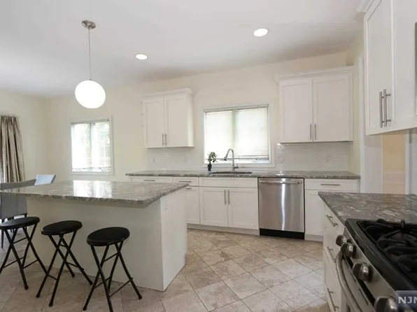 1513 13th Street image 11 of 26