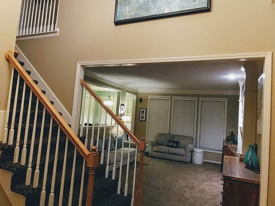 1st image of 8008 W 144th St
