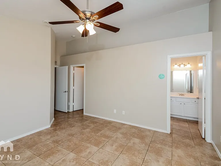 22027 W Pima St — Photo 8