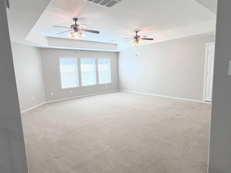 15314 Hazen Point Dr — Photo 37