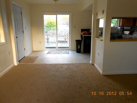 Livingroom ( back view )