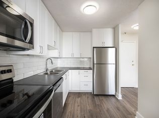 35 Highfield Park Dr #BACHELOR, Halifax, NS B3A4V4