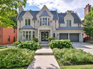 33 Stratheden Rd, Toronto, ON M4N1E5