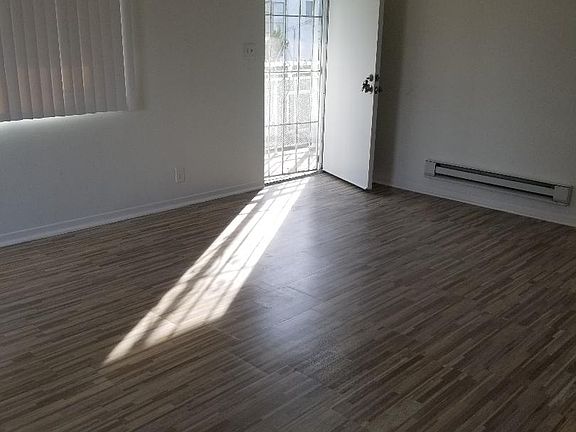 2nd image of 731 Gladys Ave APT 3