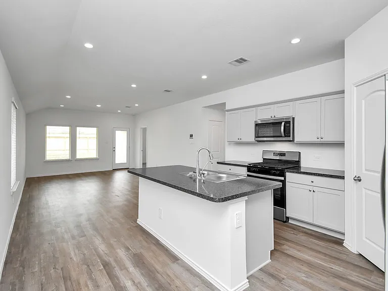24430 Elmwood Falls Dr — Photo 7