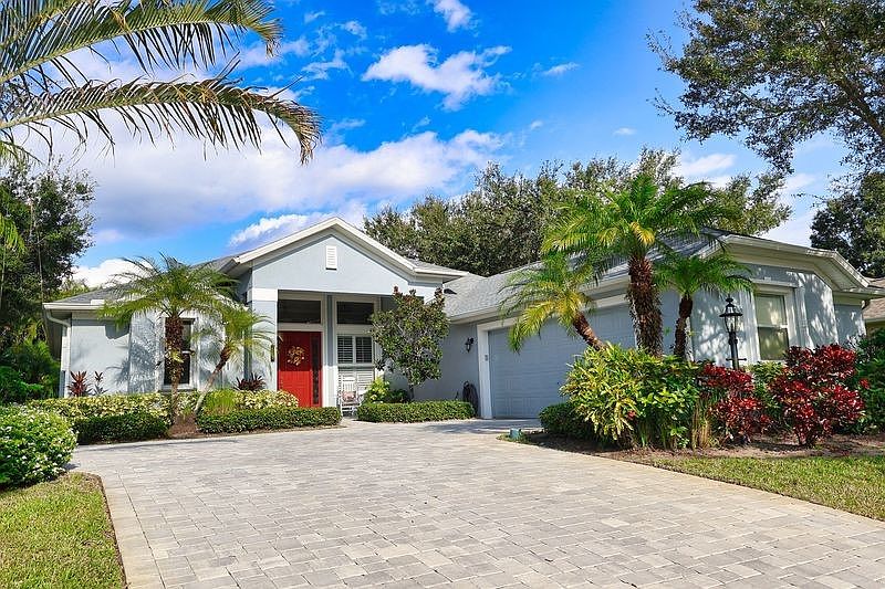 1st image of 592 Metalmark Way