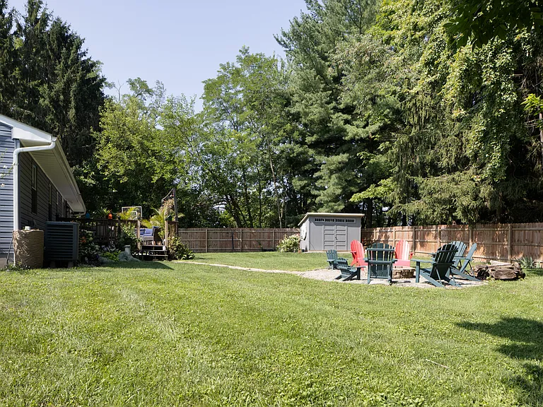 11407 Johnstown Rd — Photo 25