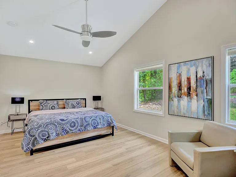 213 Oakmount Dr #FURNISHED — Photo 16