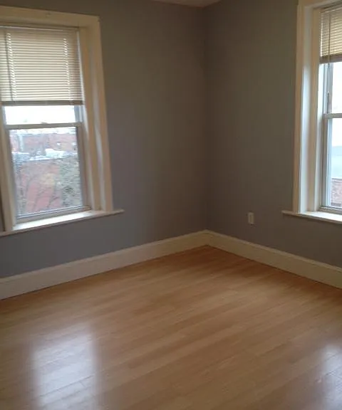 20 Eden St #3 — Photo 6